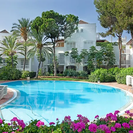 Pretty With Balcony Marbella